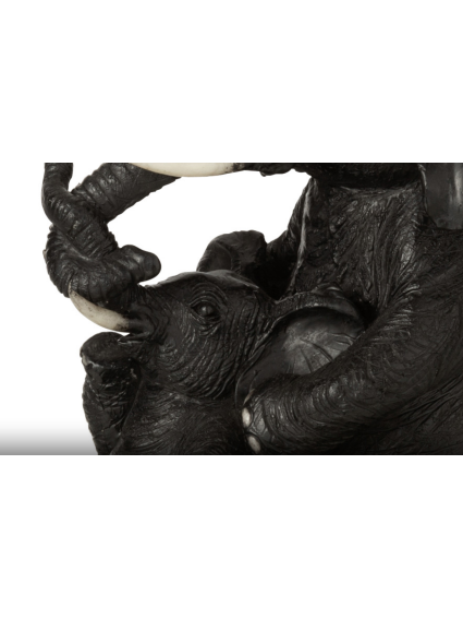 Figura  ELEFANTES Madre Sentada Bebe