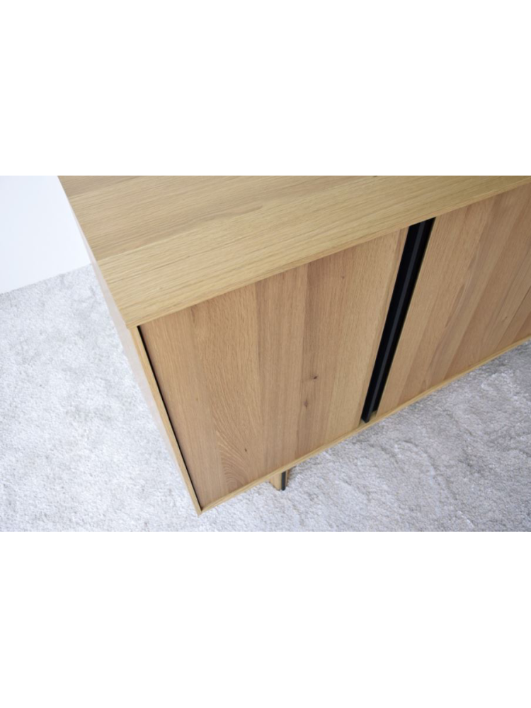 Aparador CAPRICE 200x50x81.6 cms natural/negro