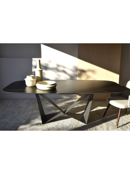 Mesa comedor VERRE 230x110x75cms  cerámico negro