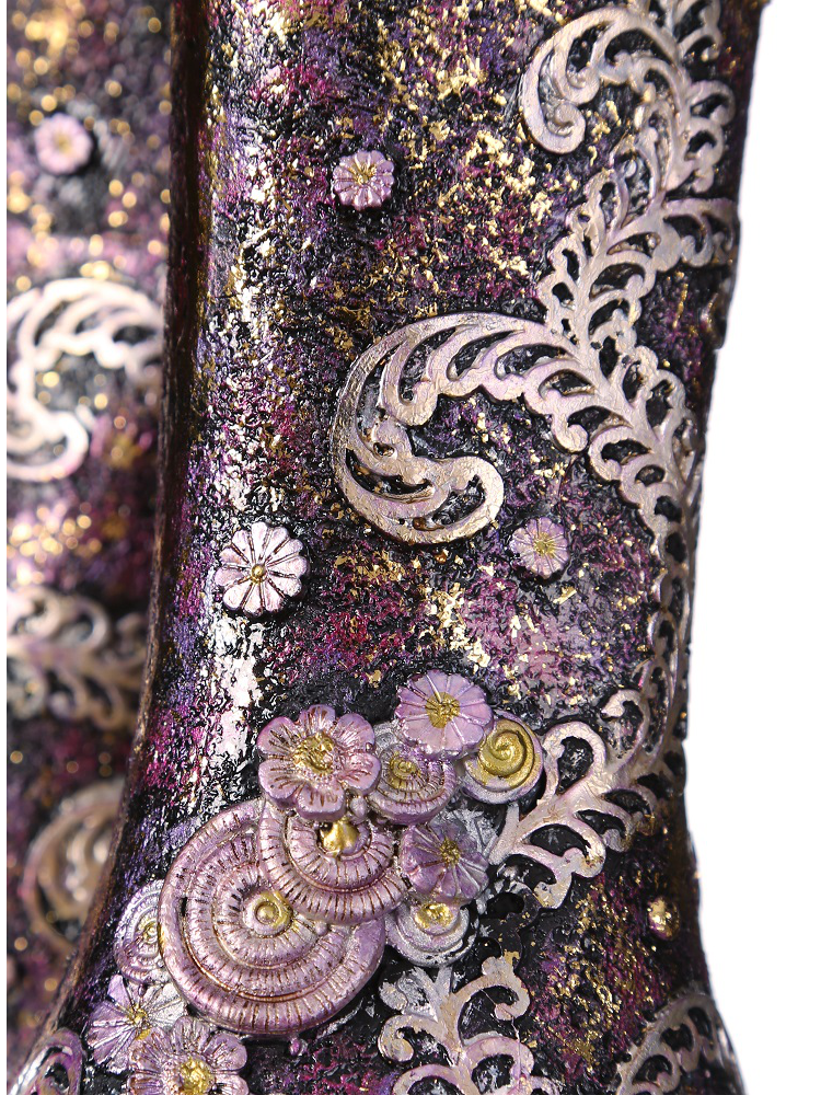 Figura africana vestido morado  8,40x5,80x32,80 cm