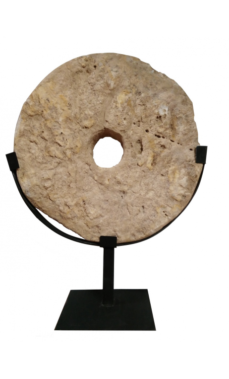 Pieza Piedra antigua redonda